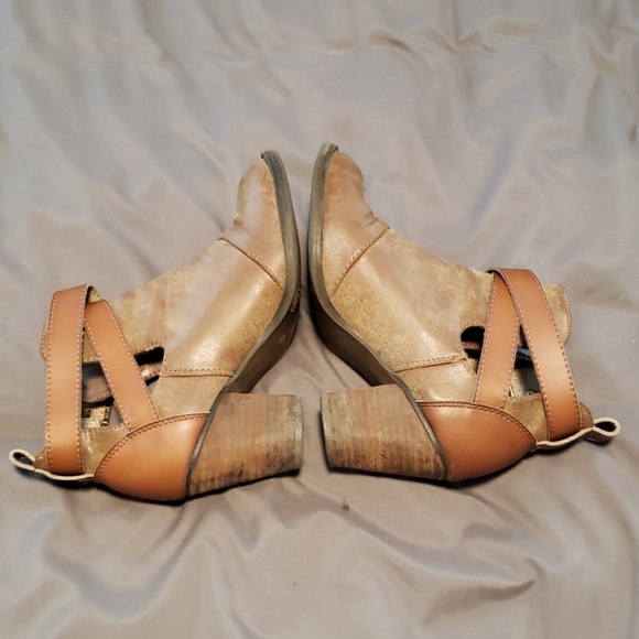 Target Booties - Picture 4 of 7